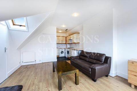 2 bedroom flat to rent, Heathfield Park, Willesden Green, NW2