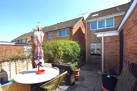 4 Alder Close, Alton, GU34 2AQ