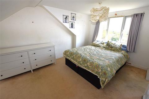 4 Alder Close, Alton, GU34 2AQ