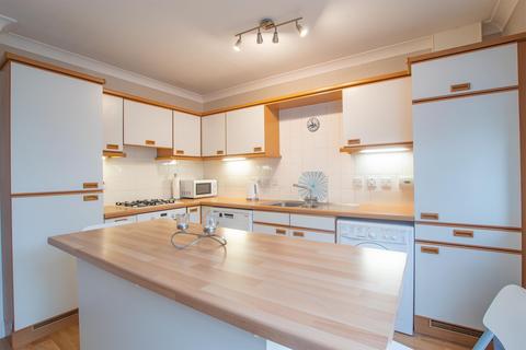 79 Curlinghall, Largs, KA30 8LB