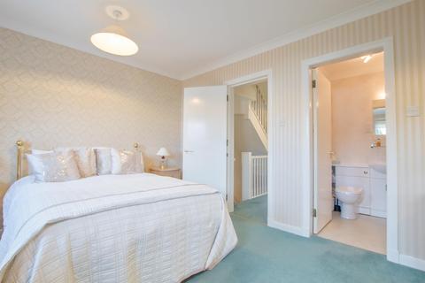 79 Curlinghall, Largs, KA30 8LB
