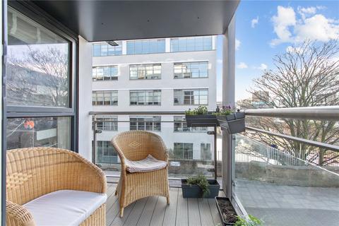 2 bedroom apartment for sale, Shepherdess Walk, London, N1