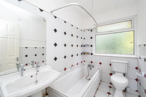 7 Lennox Gardens, Croydon, CR0 4HR