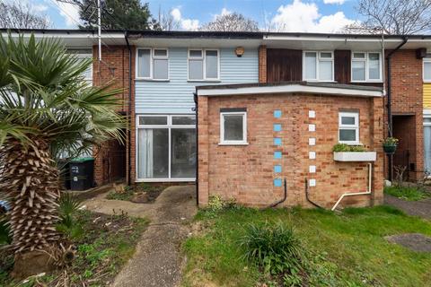 7 Lennox Gardens, Croydon, CR0 4HR