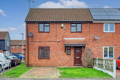 3 bedroom semi-detached house for sale, Jardine Road, Basildon, SS13