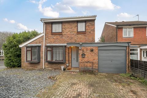 4 bedroom detached house for sale, Turner Close, Basingstoke