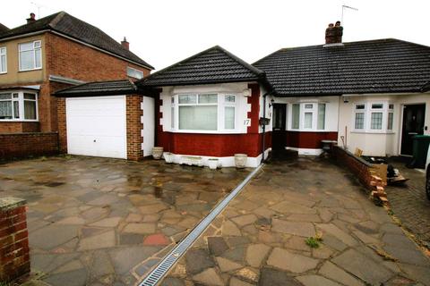 2 bedroom semi-detached bungalow for sale, Brookdale Avenue, Upminster RM14