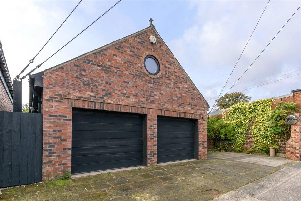 Double Garage