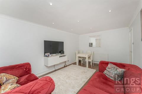 3 bedroom maisonette for sale, Fishers Close, Waltham Cross