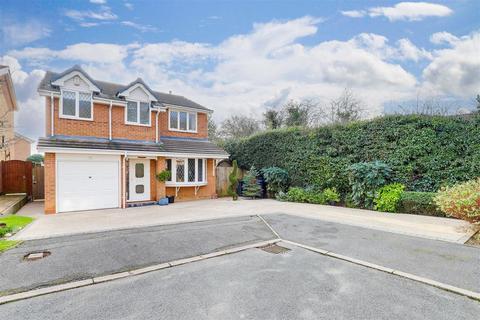 4 bedroom detached house for sale, Stainsborough Road, Hucknall NG15