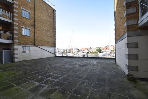 1 bedroom apartment for sale, Golden Gate Way, Eastbourne BN23