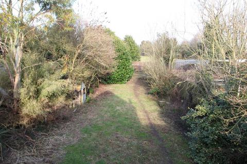 4 bedroom semi-detached house for sale, Ashby Road, Lutterworth LE17