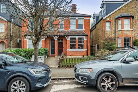 Ellerton Road, Surbiton