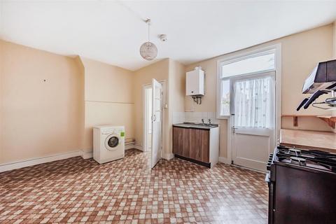 undefined, Ellerton Road, Surbiton