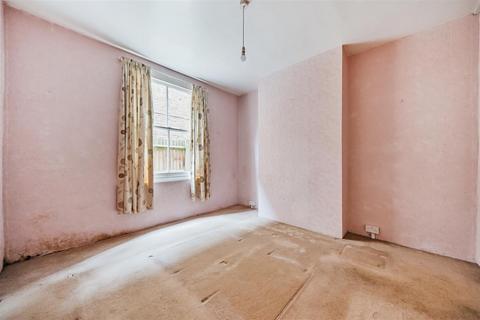 undefined, Ellerton Road, Surbiton