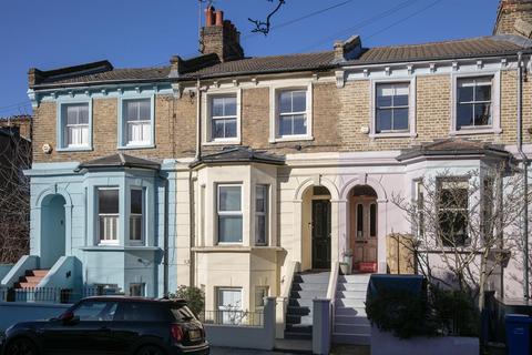 Graces Road, Camberwell, SE5