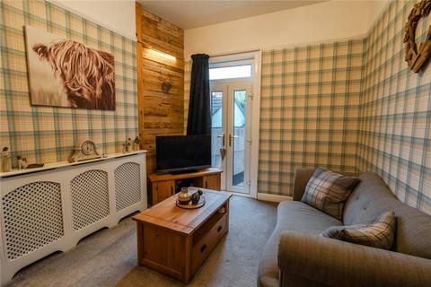 4 bedroom end of terrace house for sale, Chantry Lane, Grimsby, Lincolnshire, DN31