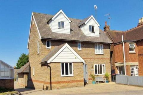 1 bedroom in a house share to rent, Nunnery Fields, Canterbury