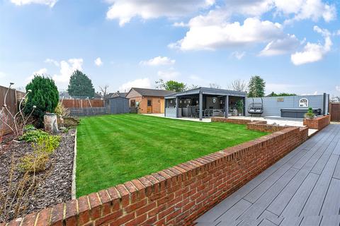 4 bedroom bungalow for sale, Shawfield Road, Guildford GU12