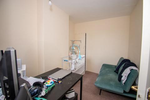 96 Danvers Road, Leicester, LE3 2AE
