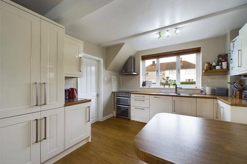 30 Cornwall Avenue, Cheltenham, GL51 8AY