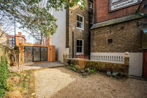 50a Great Dover Street, London, SE1 4YG