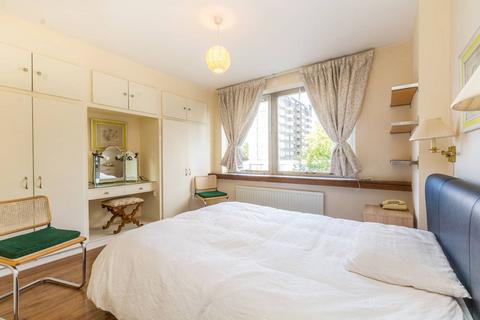 1 bedroom flat to rent, Kendal Street, Hyde Park Estate, London, W2