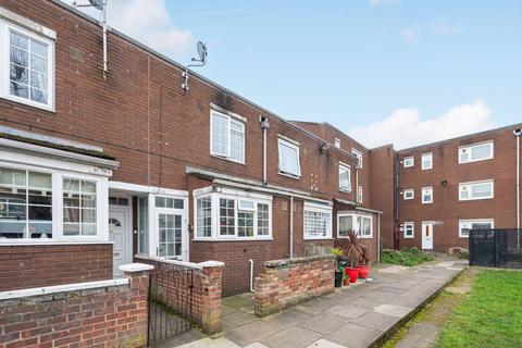 2 bedroom terraced house for sale, Blanch Close, Peckham, London, SE15