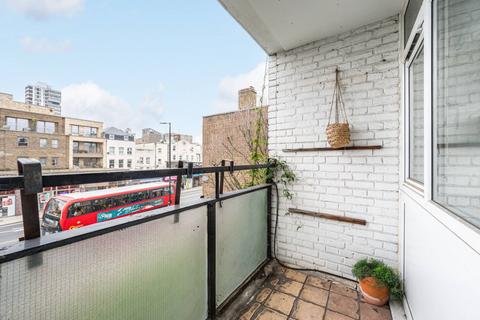 Flat 10, Kenyon House Elmington Estate, London, SE5 7HY