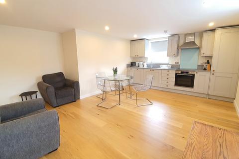 1 bedroom flat to rent, St. Peters Court, High Street, Chalfont St. Peter, SL9