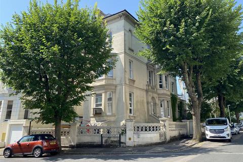 3 bedroom flat for sale, Alexandra Villas, Brighton BN1