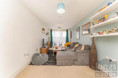 1 bedroom flat for sale, Gallery Court, Fulbourne Road, London