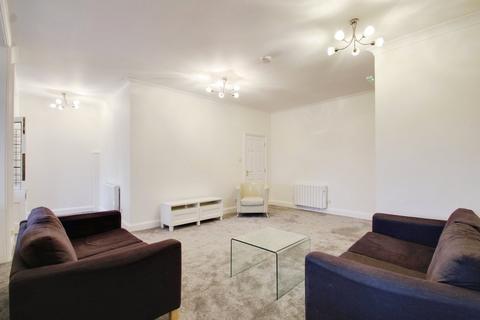 3 bedroom apartment to rent, Clarendon Apartments, , Wraysbury TW19