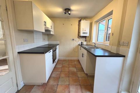 12 Hillcrest, Leek, ST13 8TE