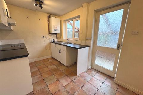 12 Hillcrest, Leek, ST13 8TE