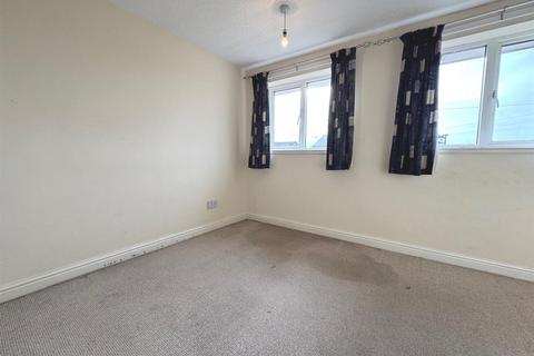 12 Hillcrest, Leek, ST13 8TE