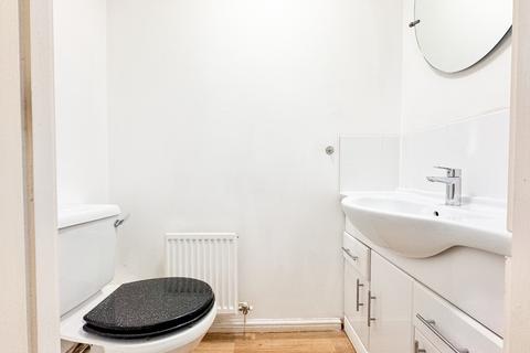 2 bedroom terraced house to rent, Newmarsh Road, Thamesmead, London, SE28 8TE