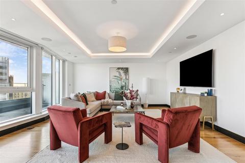 3 bedroom penthouse for sale, Lancaster House, Hammersmith W6