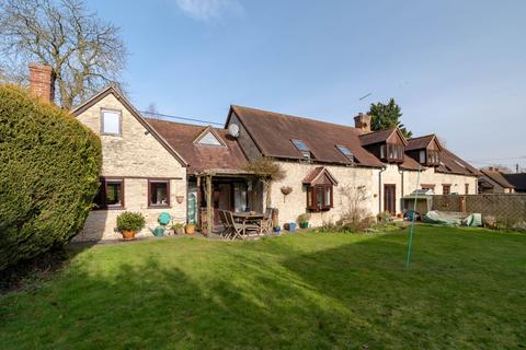 4 bedroom barn conversion for sale, Bainton Road, Bicester OX27