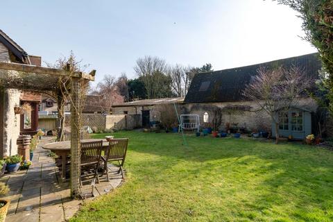 4 bedroom barn conversion for sale, Bainton Road, Bicester OX27