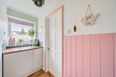20 Bevery Close, Oakley, Bedford, MK43 7SH