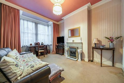 3 bedroom detached house for sale, Staunton Road, Kingston Upon Thames KT2