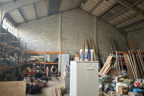 Industrial unit to rent, Plymouth PL4