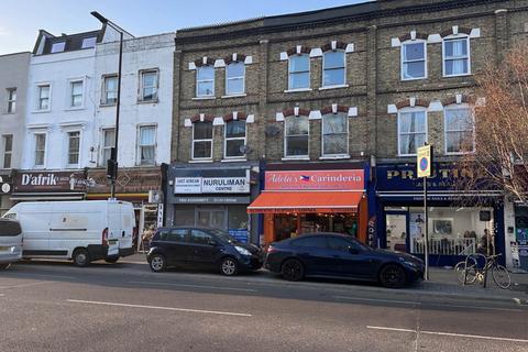 undefined, Goldhawk Road, Shepherd`s Bush, London W12 8HA