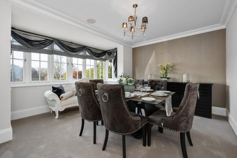 undefined, Lockestone Close, Weybridge, Surrey, KT13