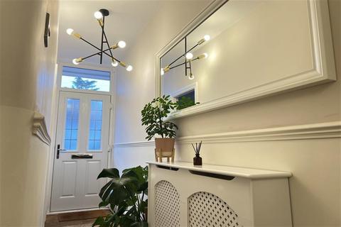 68 Breinton Road, Hereford, HR4 0JX