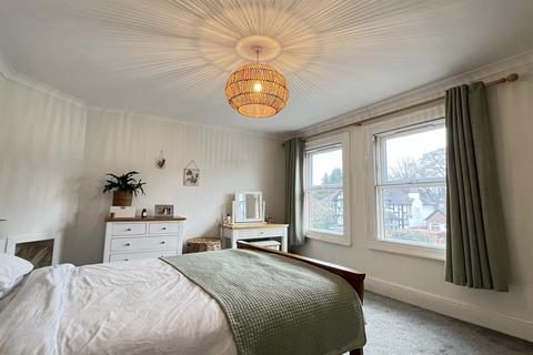 68 Breinton Road, Hereford, HR4 0JX