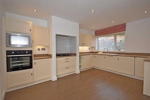 3 bedroom semi-detached house to rent, 11 St James Drive, Bridgnorth, WV15 6BN