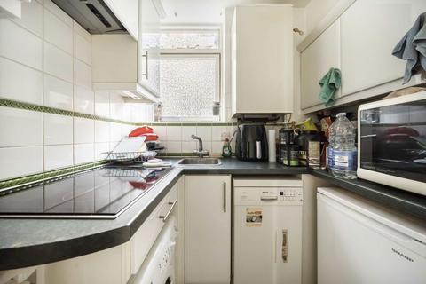 Studio for sale, Guilford Street, London WC1N