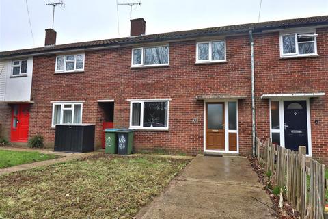 3 bedroom terraced house to rent, Helyers Green, Wick, BN17